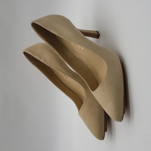 566- Salone Monet Anita Nude Suede Heels Women’s Size 11M NWT w/ Box - Picture 3 of 16